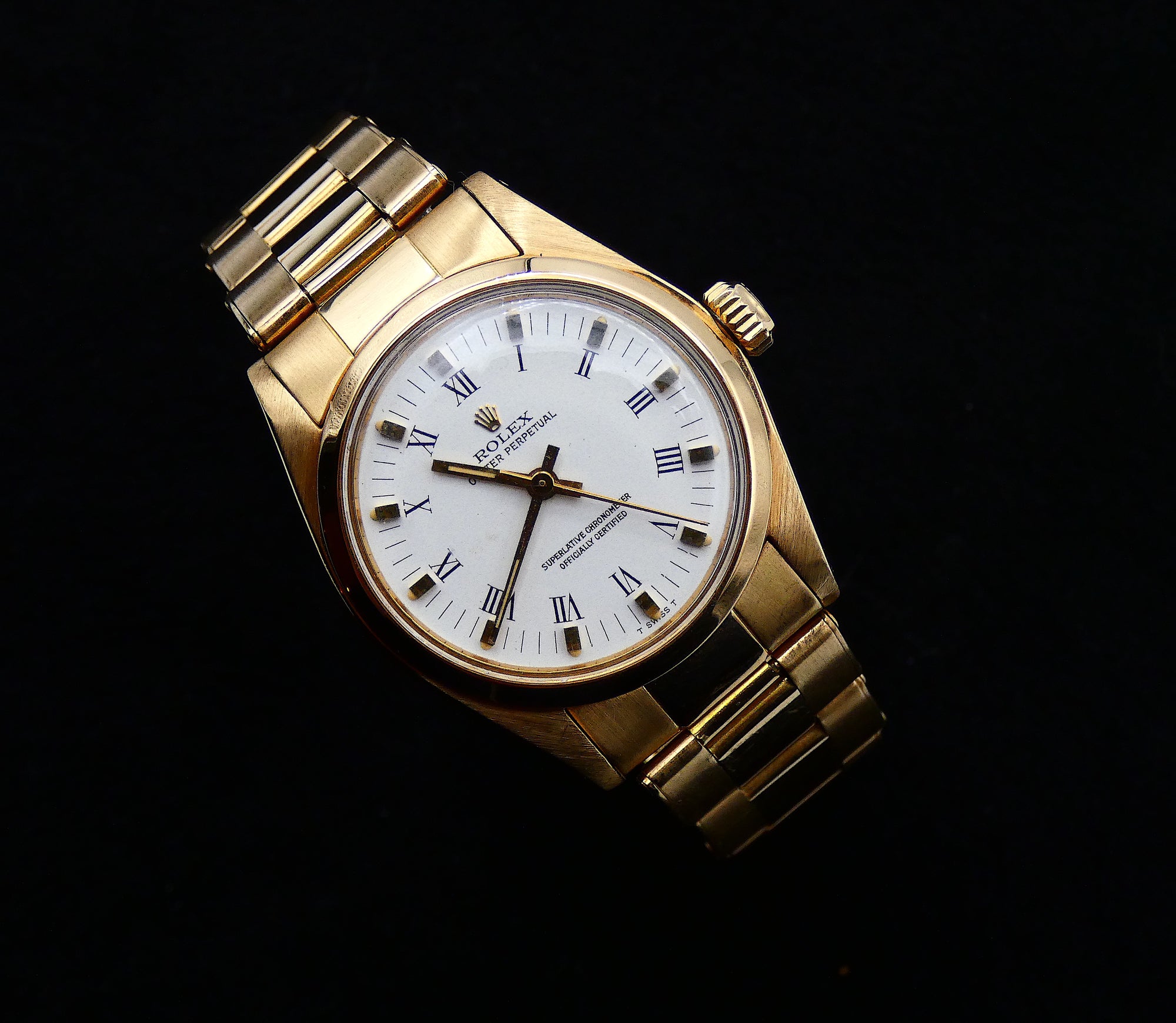 SOLD Rolex Oyster Perpetual 31 white buckley 6748