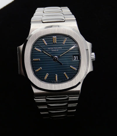 Patek Philippe Nautilus 3800 Minty / black date wheel / early series