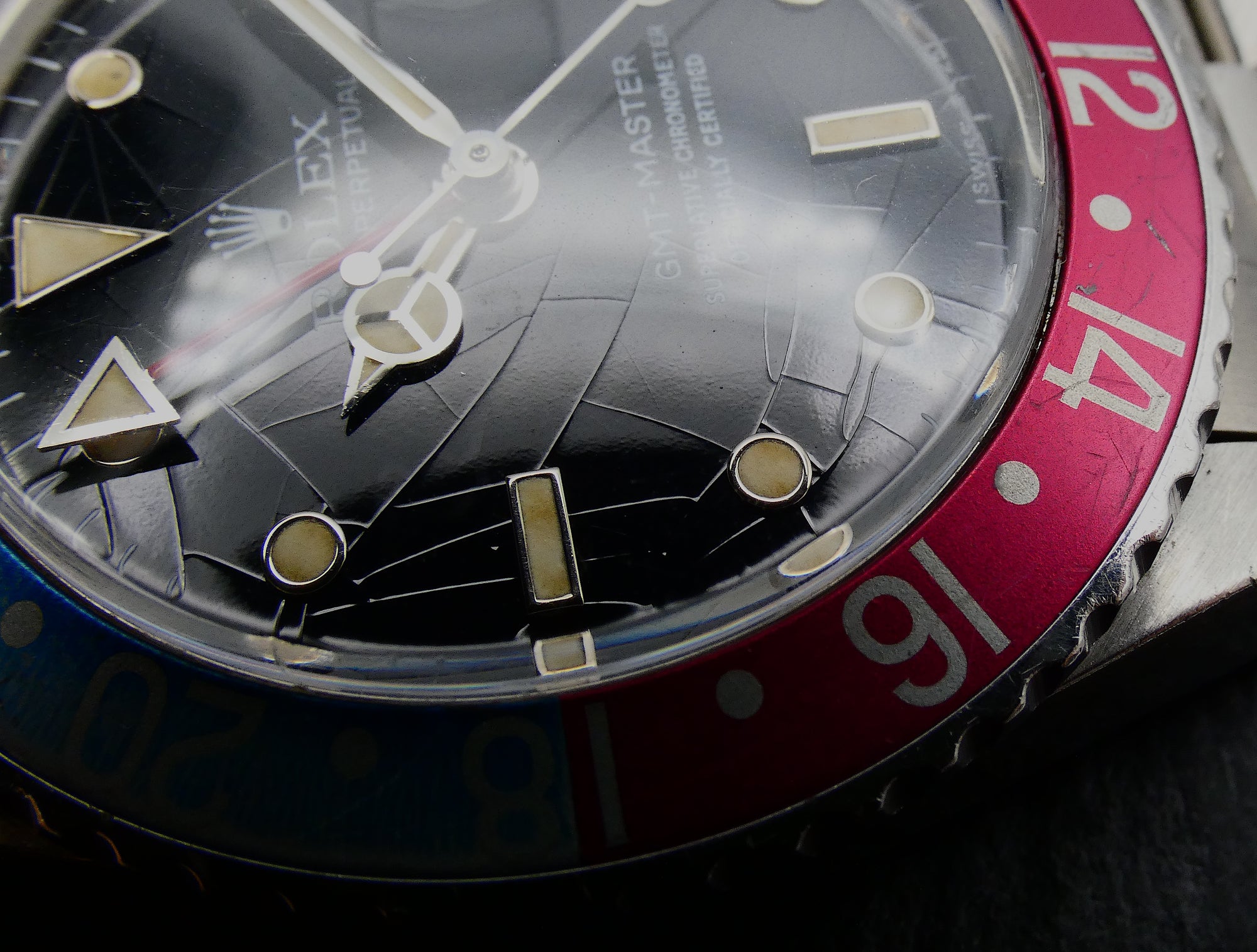 SOLD Rolex GMT-Master 16750 Spider dial / amazing patina / 1985