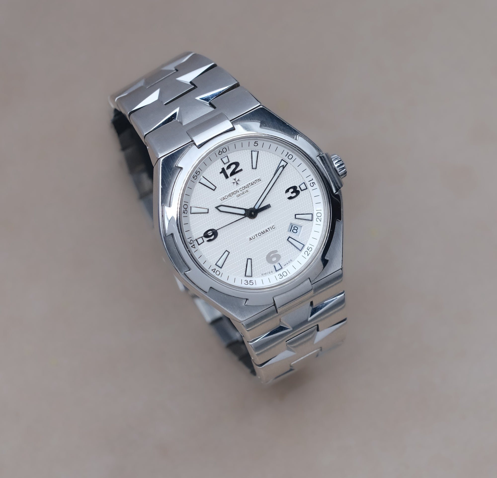 Vacheron Constantin Overseas 47040/B01A-9093