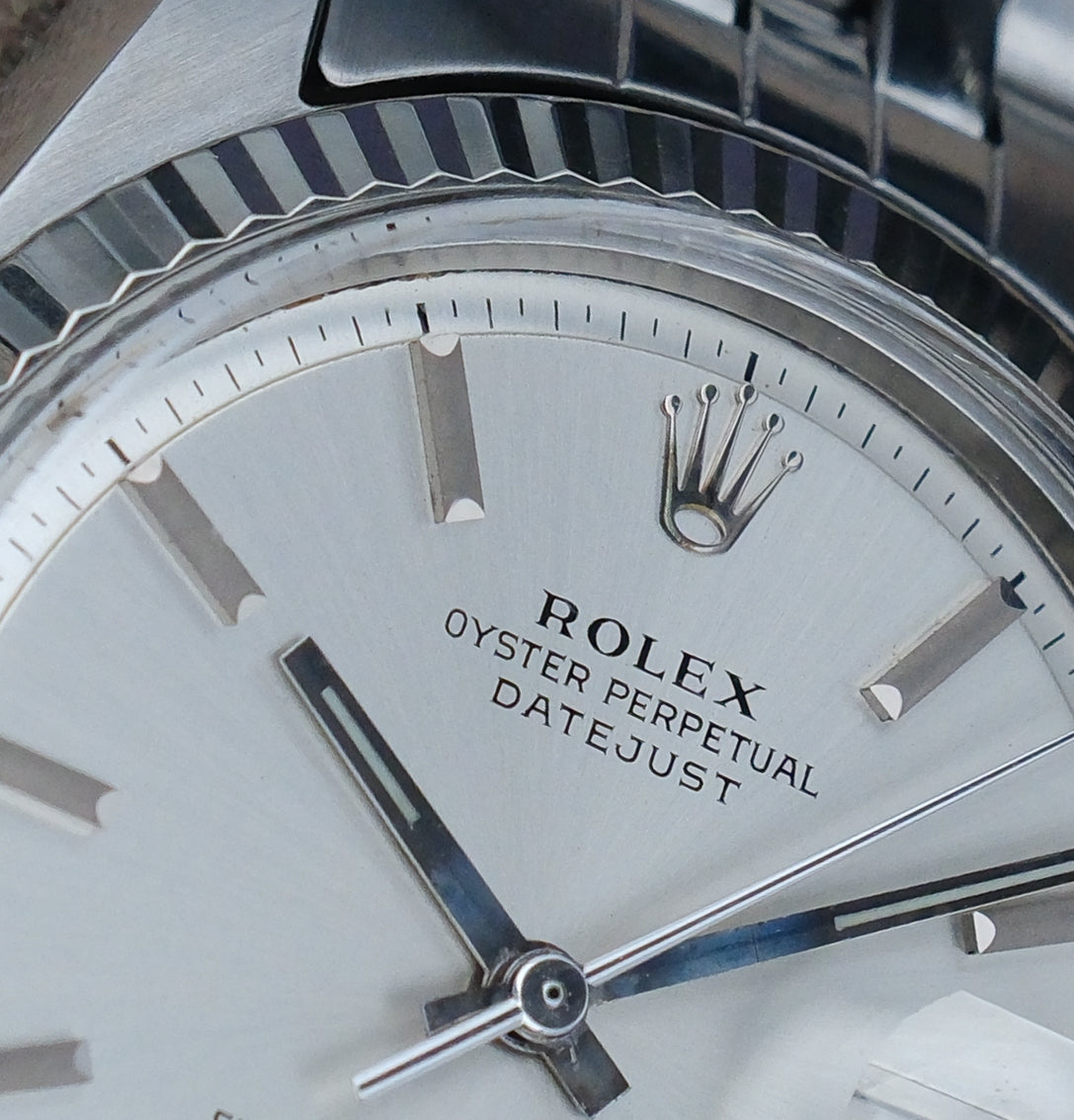 SOLD Rolex Datejust silver dial 1601 1971