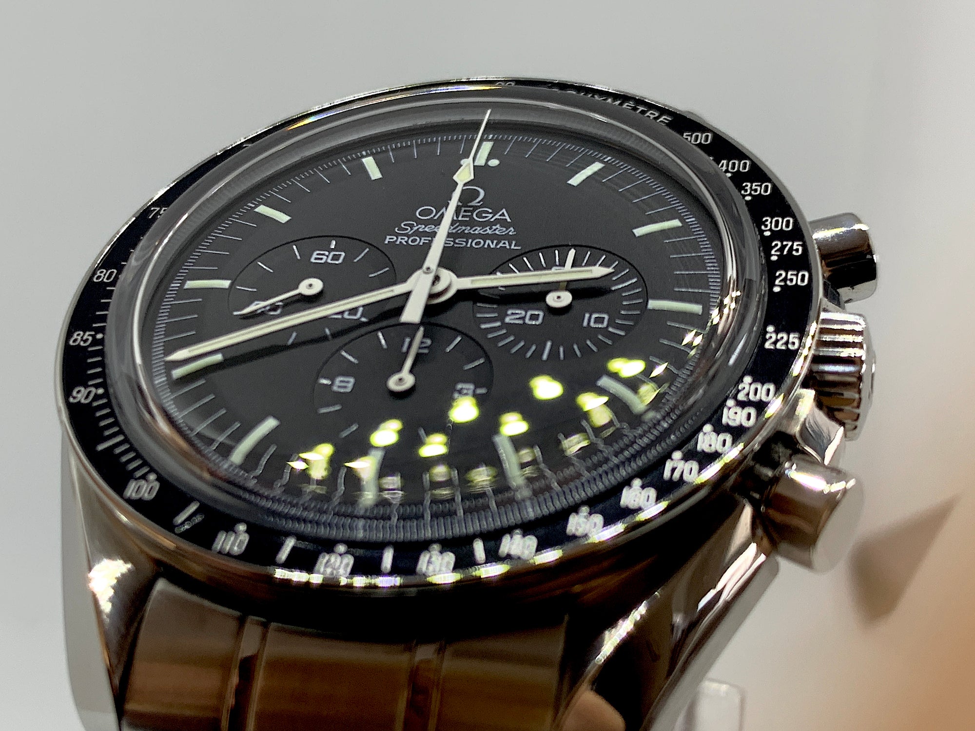 SOLD Speedmaster Professional Moonwatch 311.30.42.30.01.005