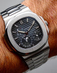 SOLD Patek Philippe Nautilus 5712 Full set 2016 Mint