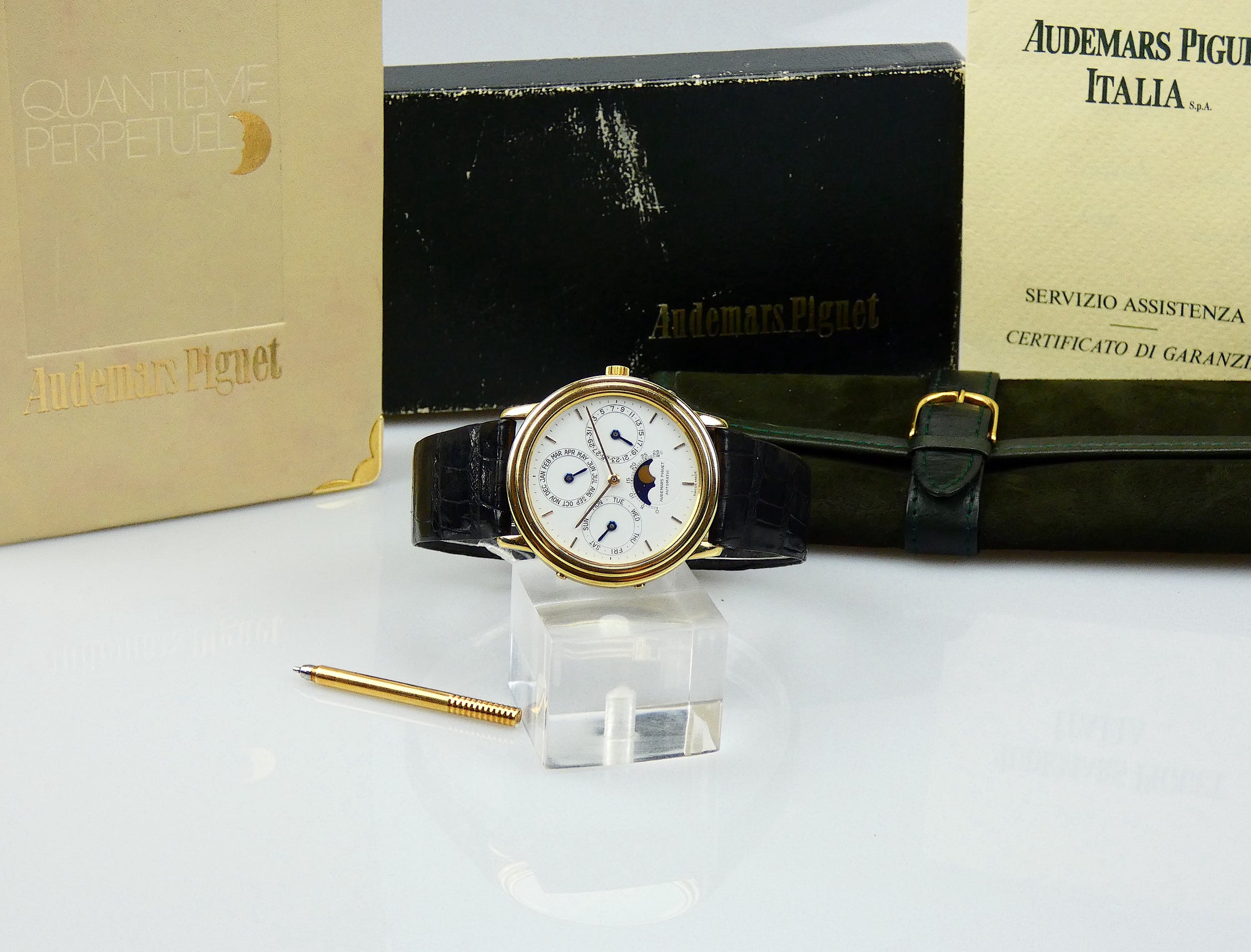 SOLD Audemars Piguet Quantieme Perpetual Calendar - Collectors set 25657BA