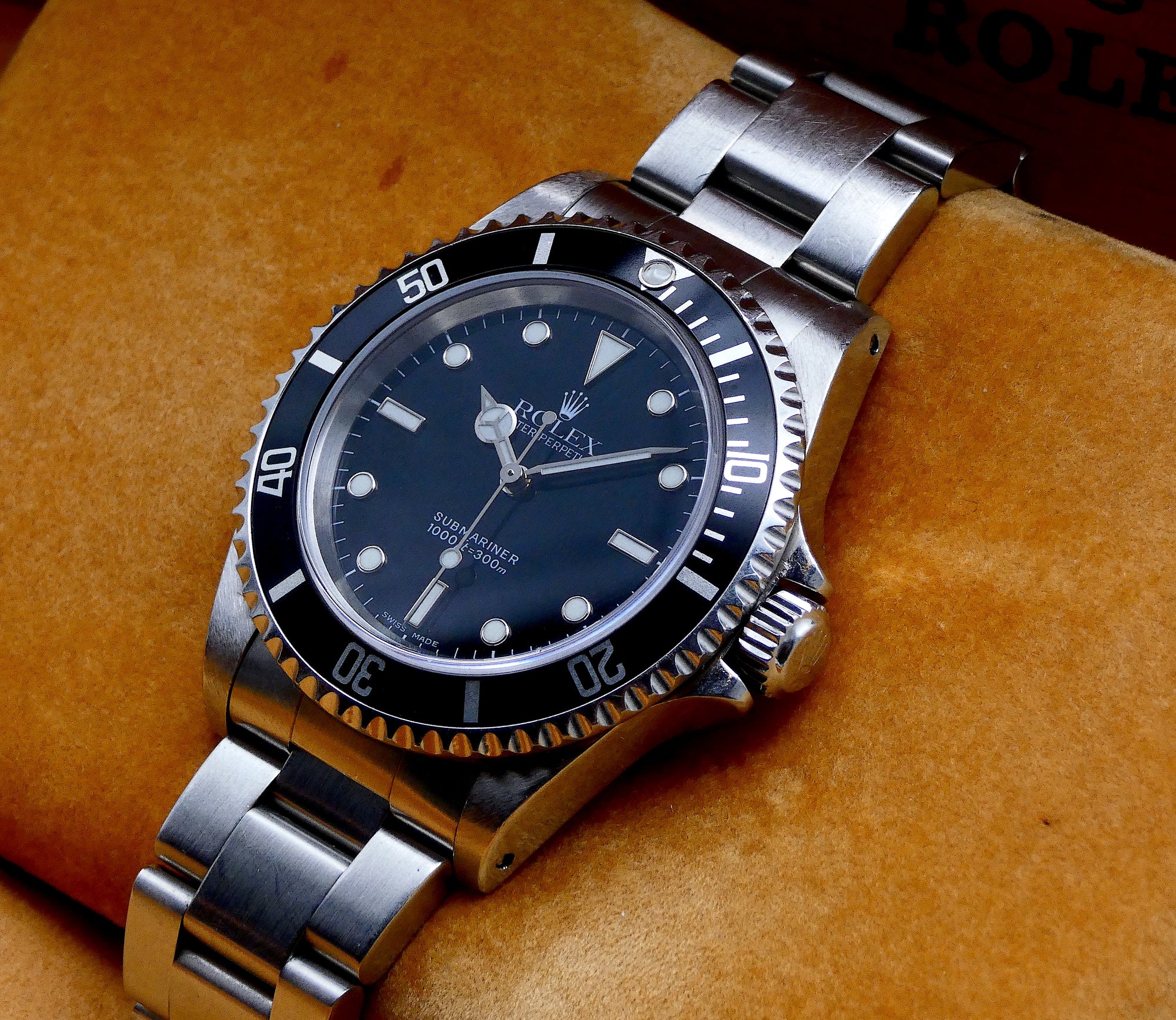 SOLD Rolex Submariner 14060M Full Set