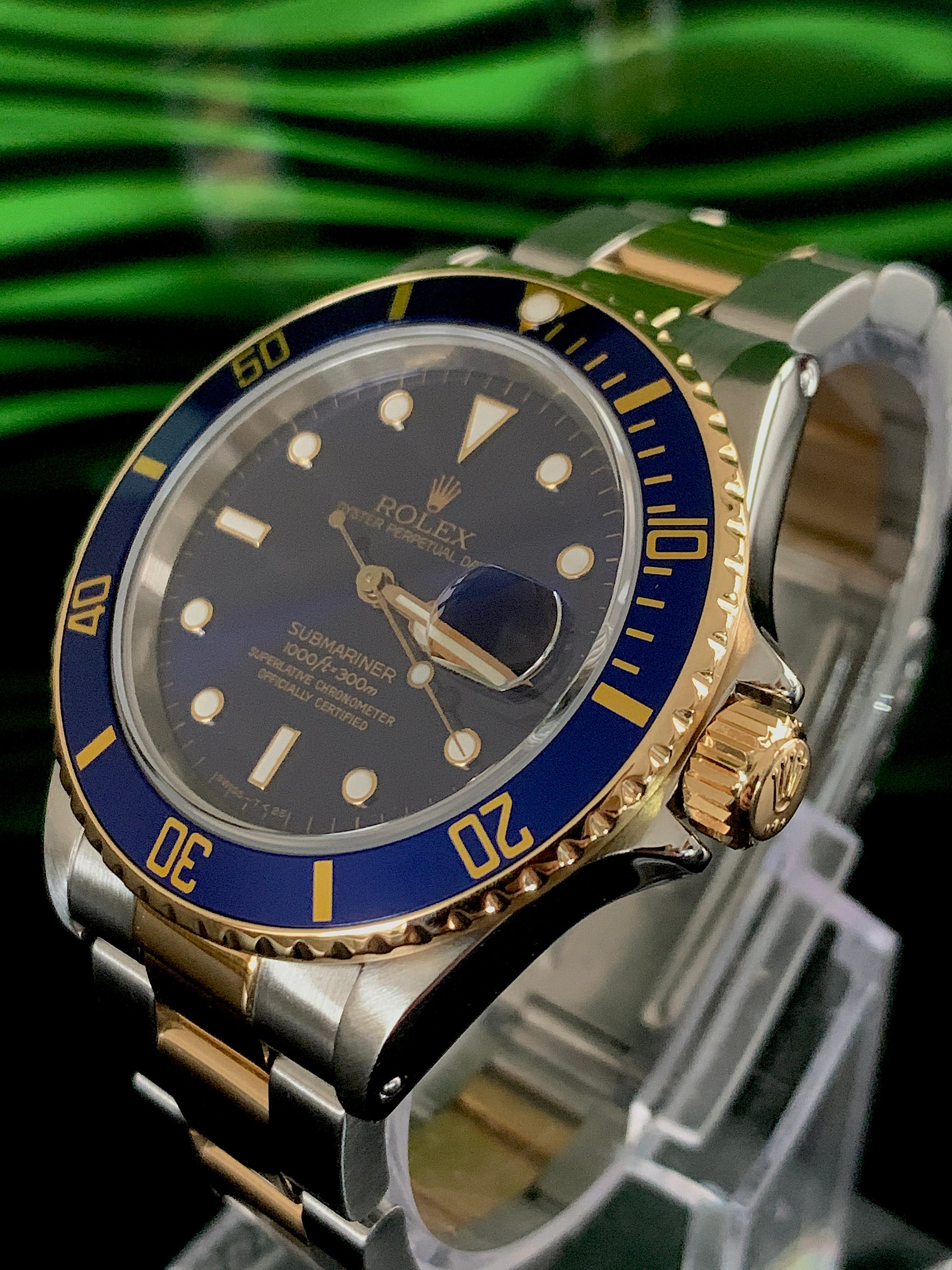 SOLD Rolex Submariner 16803 Full set