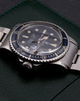 SOLD Rolex Submariner Date / Single Red / 1974 / blue faded bezel