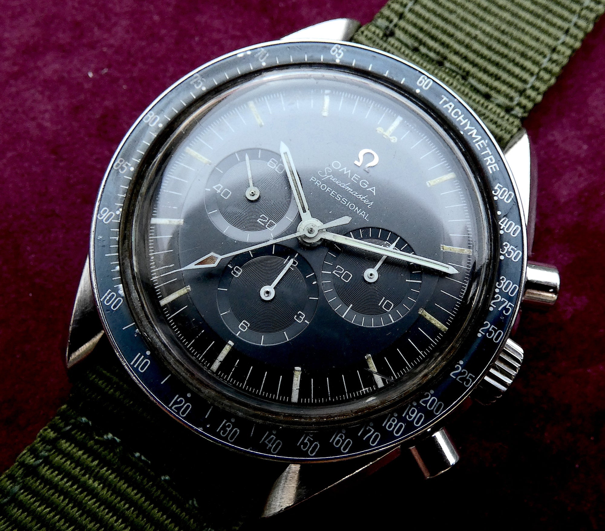 SOLD  Speedmaster 145.012-67SP DON / Rare blue bezel / Grey faded dial