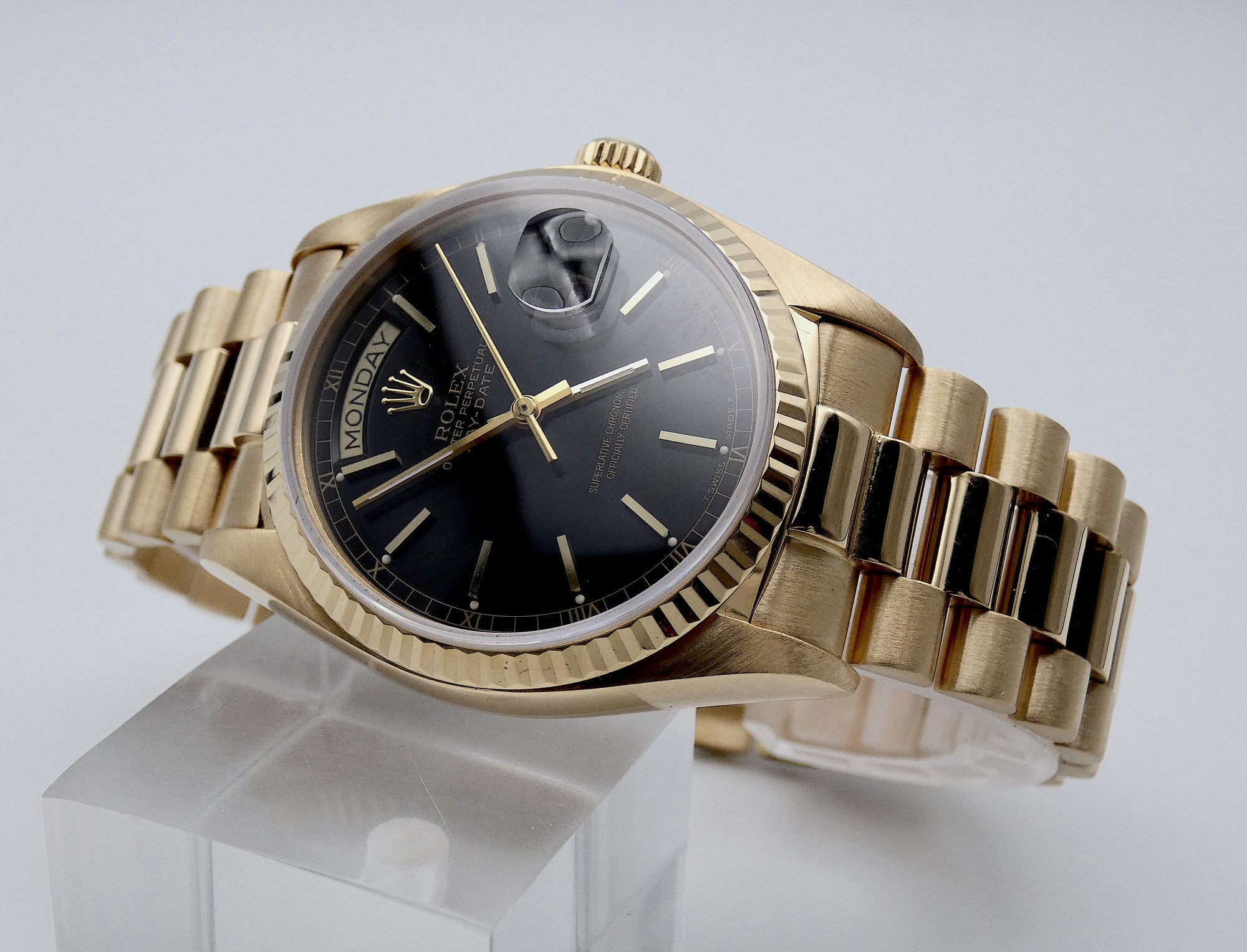 SOLD Rolex Day-Date 36 / Very nice / Black / 1979